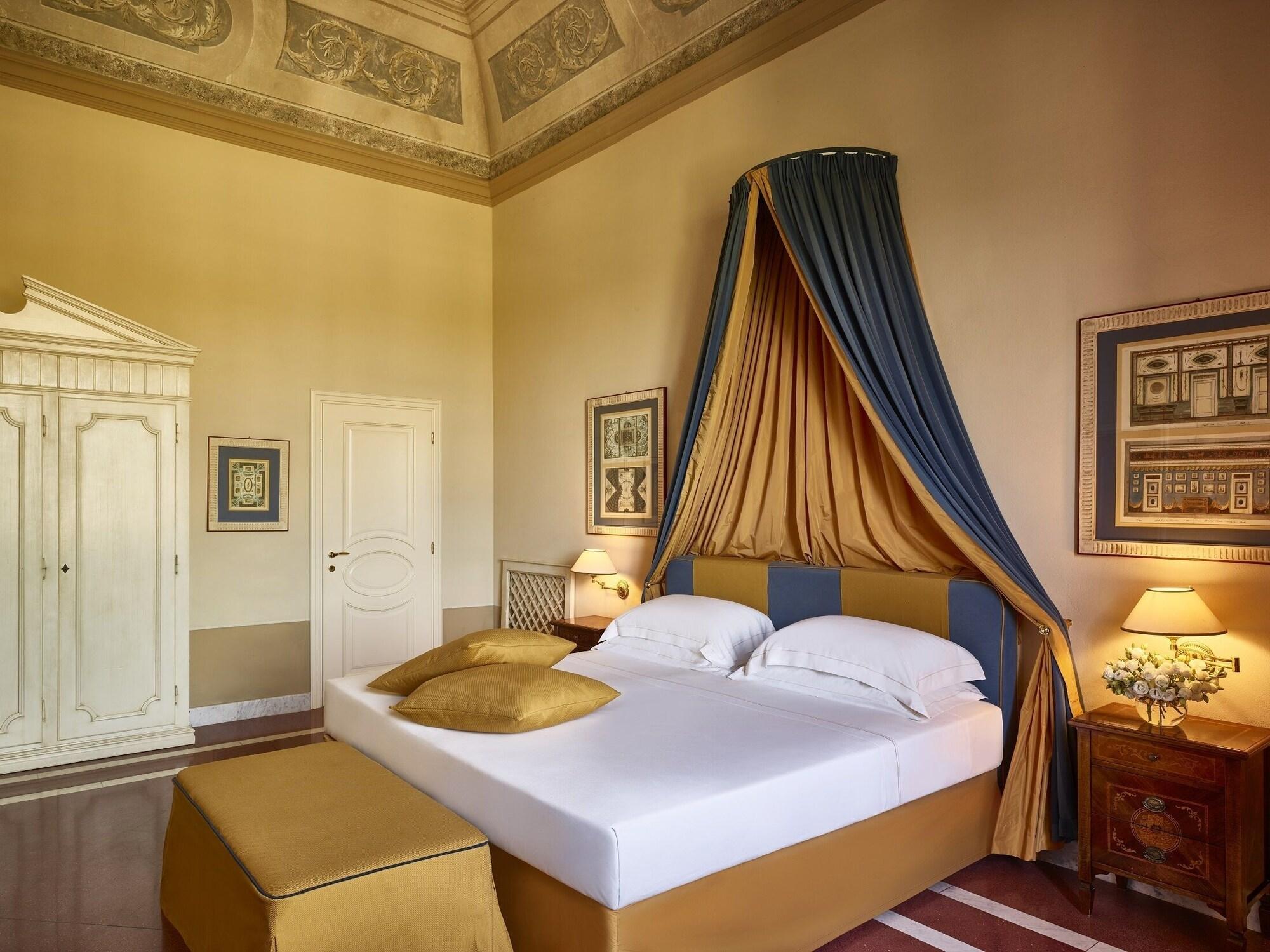 Bagni Di Pisa Palace & Thermal Spa - The Leading Hotels Of The World San Giuliano Terme Ngoại thất bức ảnh A room at the hotel